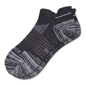 New - Bombas Performance Ankle Running Socks - GRAY